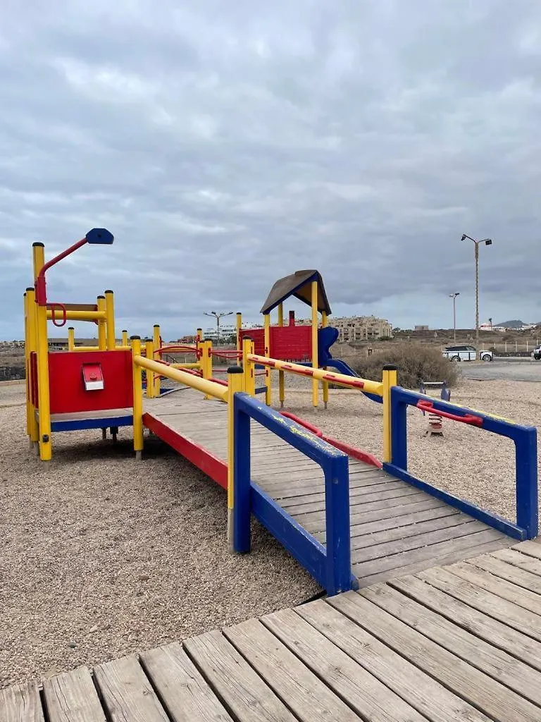 Camping Montana Roja Hotel El Medano  0*, El Medano (Tenerife)